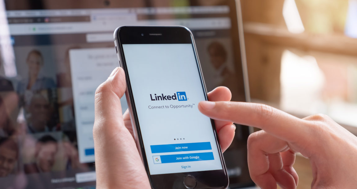 Financial advisors turning to LinkedIn to help grow their businesses.