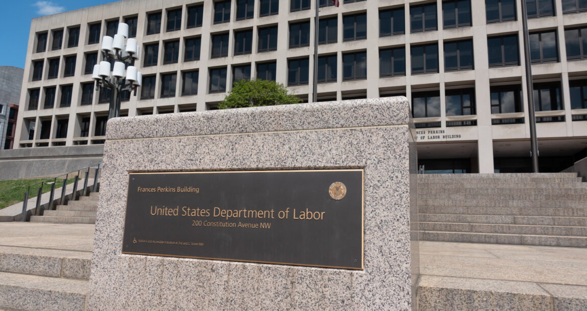 Department of Labor. Texas court stays DOL fiduciary rule